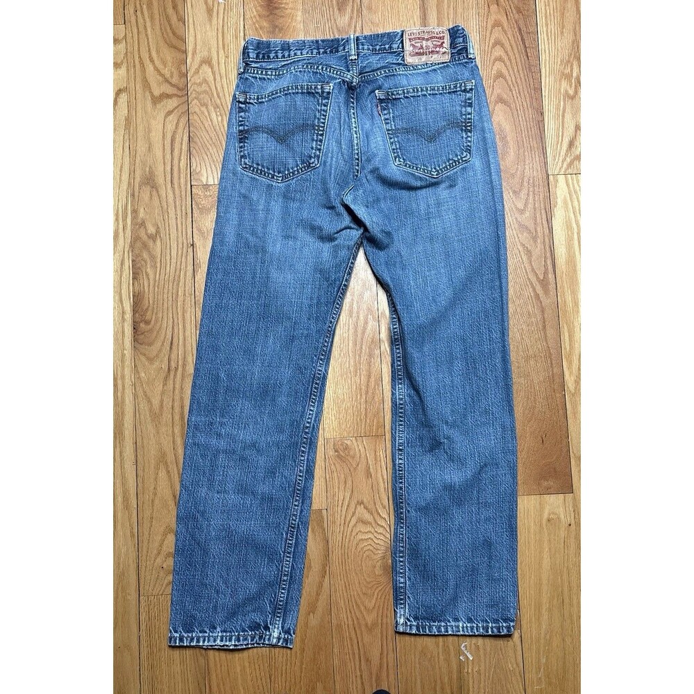 Levis 505 Jeans Men 32x32 Regular Fit Straight Classic Denim Medium Wash Blue - Picture 4 of 9